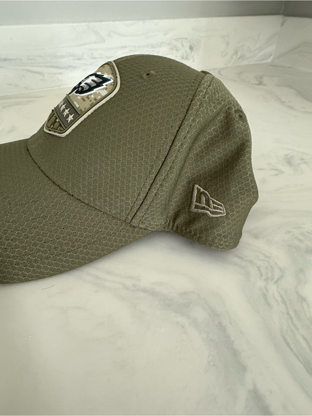 Philadelphia Eagles Salute to Service Olive Green Military Cap - Picture 3 of 6